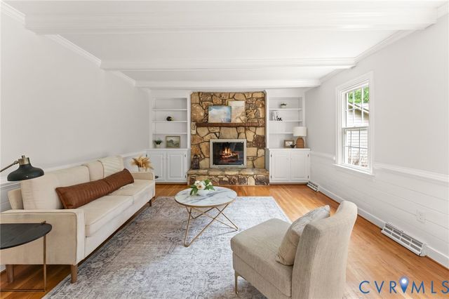 2703 Meeting Gate Ct, Midlothian, VA 23112