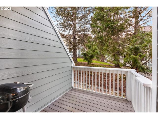 12210 Sw MEADER Way, Beaverton, OR 97008