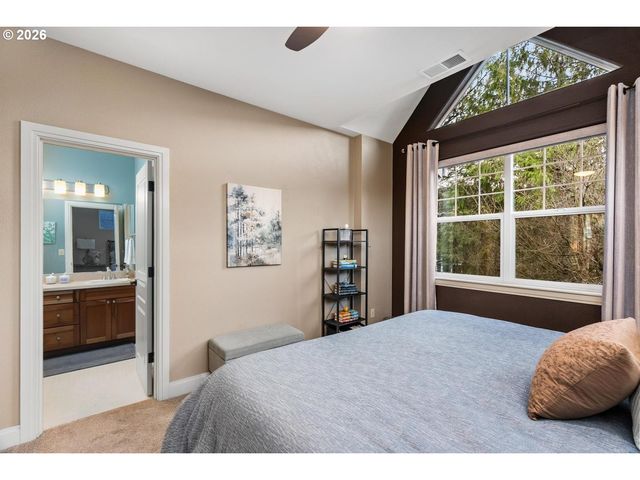 12210 Sw MEADER Way, Beaverton, OR 97008