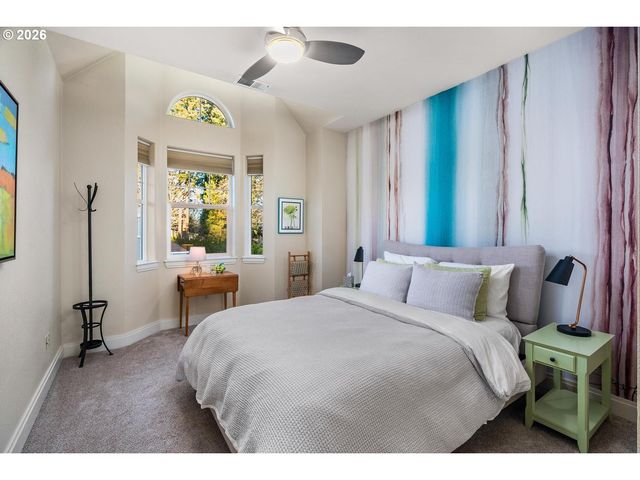 12210 Sw MEADER Way, Beaverton, OR 97008