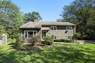 42 Hillside Drive, New Fairfield, CT 06812