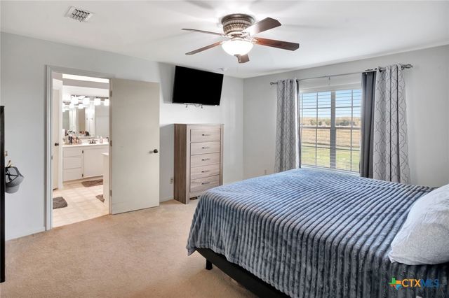 399 Keefe Road, Victoria, TX 77905