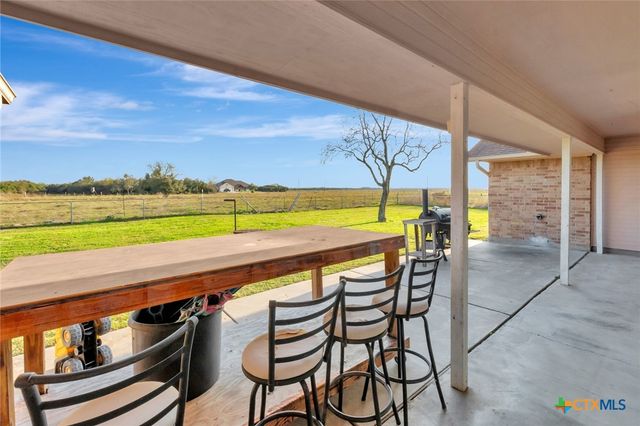 399 Keefe Road, Victoria, TX 77905