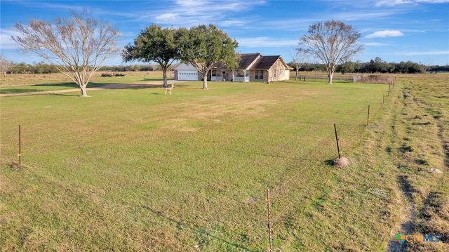 399 Keefe Road, Victoria, TX 77905