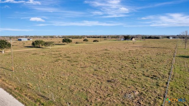 399 Keefe Road, Victoria, TX 77905