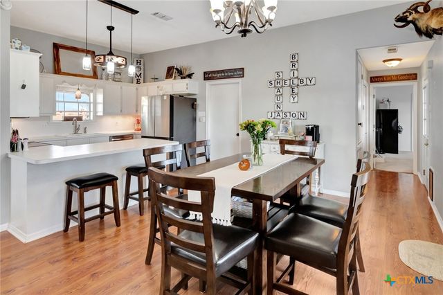 399 Keefe Road, Victoria, TX 77905