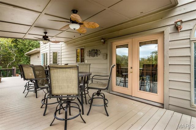 1075 Eureka Road, Eureka, MO 63025