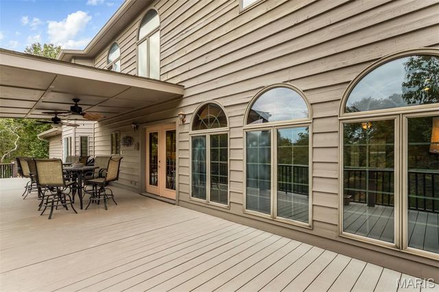 1075 Eureka Road, Eureka, MO 63025