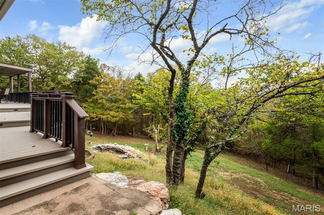 1075 Eureka Road, Eureka, MO 63025