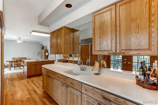 1075 Eureka Road, Eureka, MO 63025