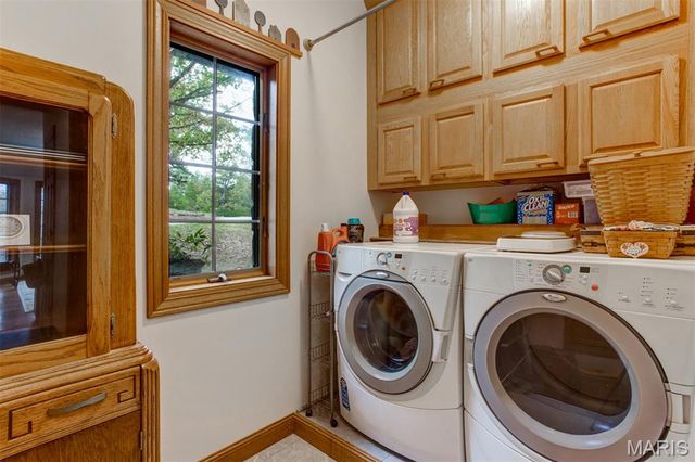 1075 Eureka Road, Eureka, MO 63025