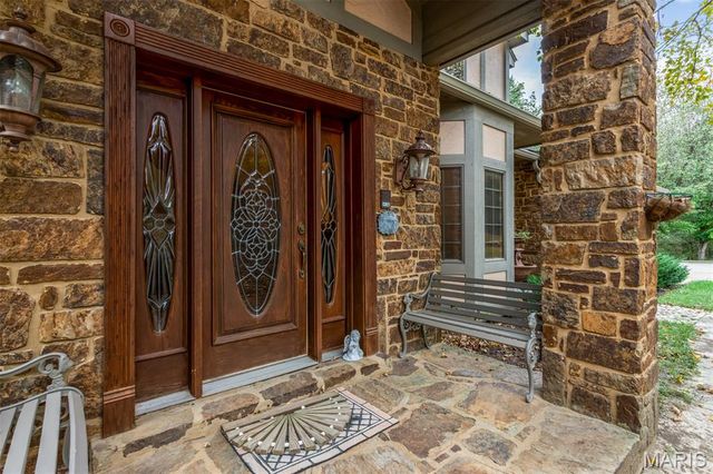 1075 Eureka Road, Eureka, MO 63025