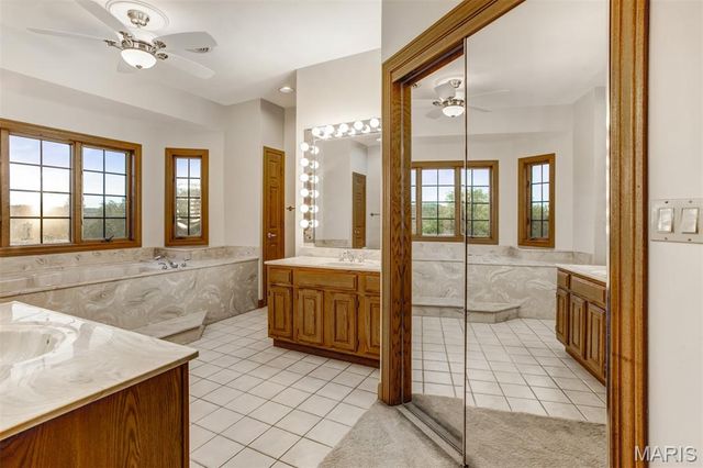 1075 Eureka Road, Eureka, MO 63025