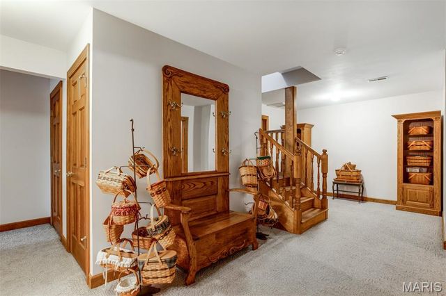 1075 Eureka Road, Eureka, MO 63025