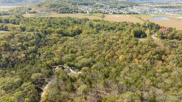 1075 Eureka Road, Eureka, MO 63025