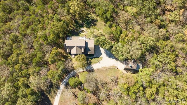 1075 Eureka Road, Eureka, MO 63025