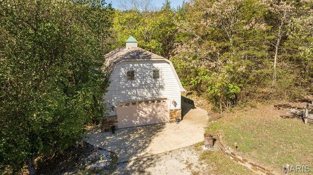 1075 Eureka Road, Eureka, MO 63025