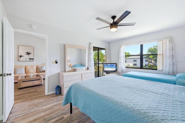 4430 47TH AVENUE W 202, Bradenton, FL 34210