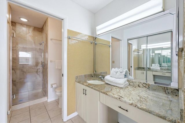 4430 47TH AVENUE W 202, Bradenton, FL 34210