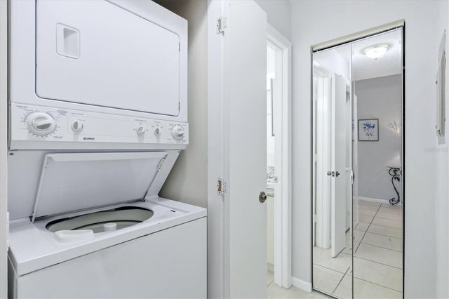 4430 47TH AVENUE W 202, Bradenton, FL 34210