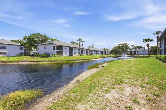 4430 47TH AVENUE W 202, Bradenton, FL 34210