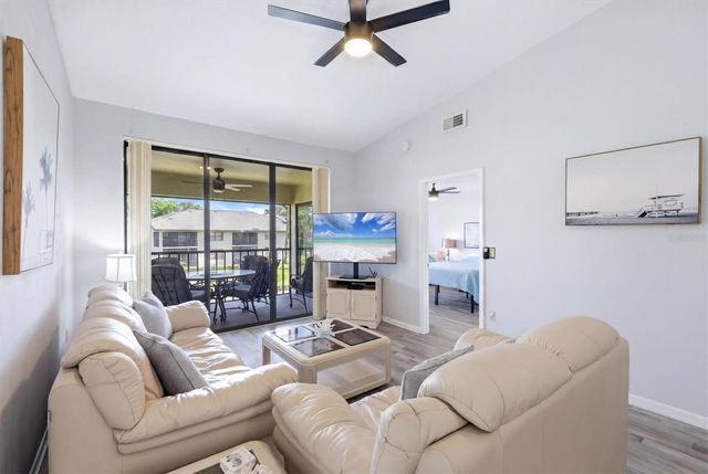 4430 47TH AVENUE W 202, Bradenton, FL 34210