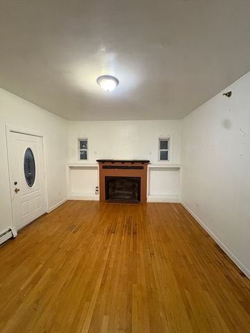 708 Broadway 2, Everett, MA 02149