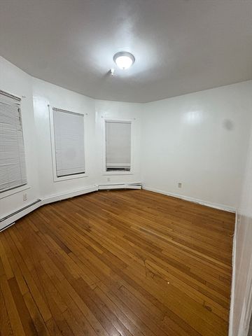 708 Broadway 2, Everett, MA 02149