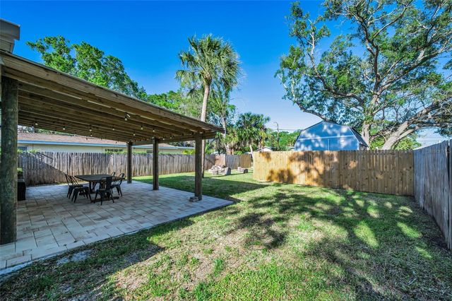 315 BATH STREET, Tarpon Springs, FL 34689