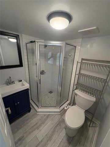 315 BATH STREET, Tarpon Springs, FL 34689