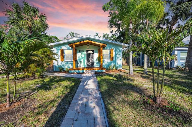 315 BATH STREET, Tarpon Springs, FL 34689