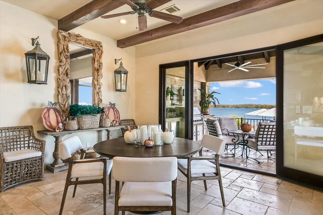 120 Applehead Island DR, Horseshoe Bay, TX 78657