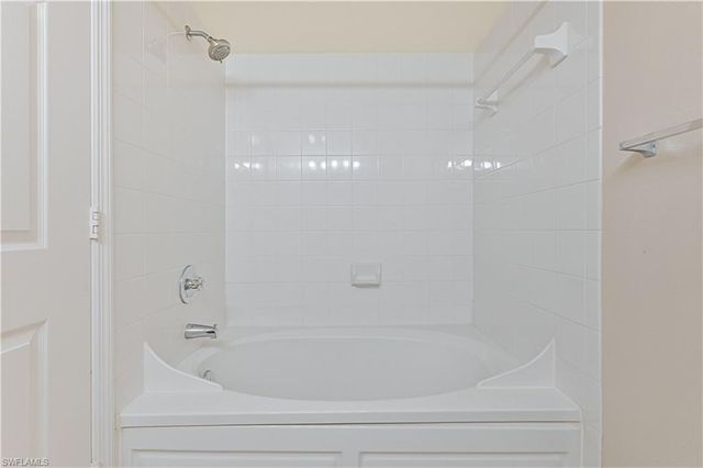 8920 Colonnades CT E 514, Bonita Springs, FL 34135