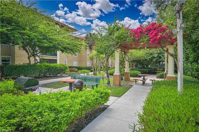 8920 Colonnades CT E 514, Bonita Springs, FL 34135