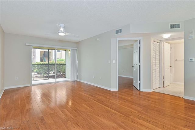8920 Colonnades CT E 514, Bonita Springs, FL 34135