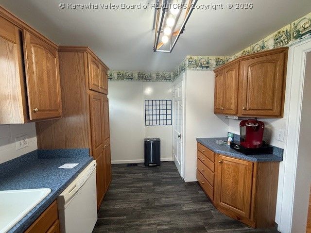 3910 Noyes Avenue, Charleston, WV 25304