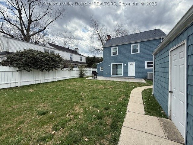 3910 Noyes Avenue, Charleston, WV 25304