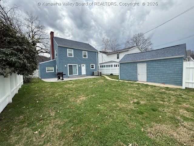 3910 Noyes Avenue, Charleston, WV 25304