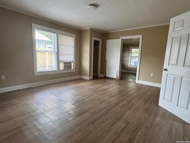 326 STONEWALL ST, San Antonio, TX 78214
