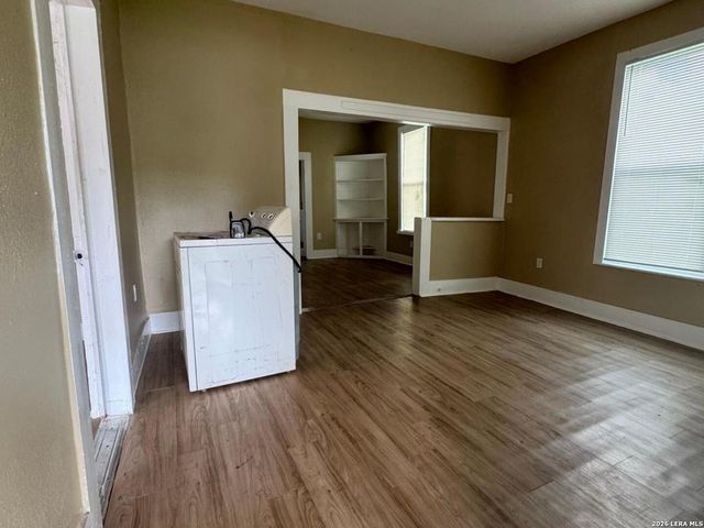 326 STONEWALL ST, San Antonio, TX 78214