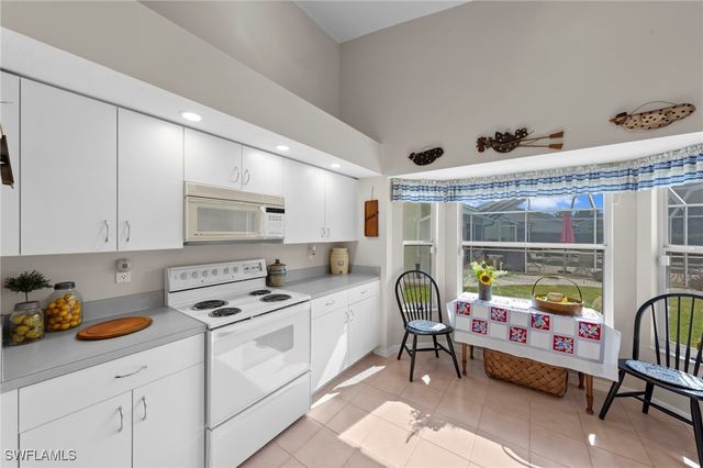 18040 Horseshoe Bay CIR, Fort Myers, FL 33967