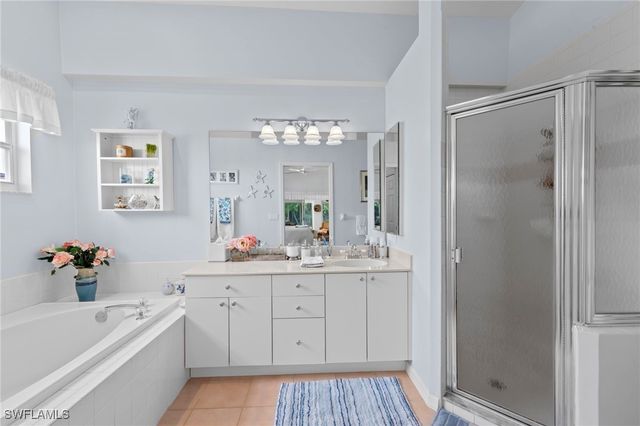 18040 Horseshoe Bay CIR, Fort Myers, FL 33967