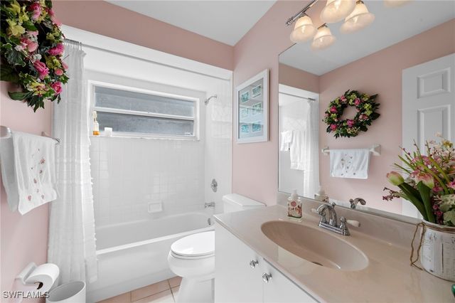 18040 Horseshoe Bay CIR, Fort Myers, FL 33967