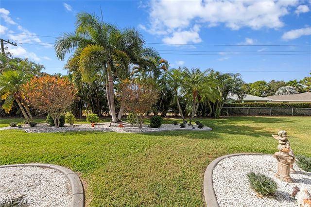 18040 Horseshoe Bay CIR, Fort Myers, FL 33967