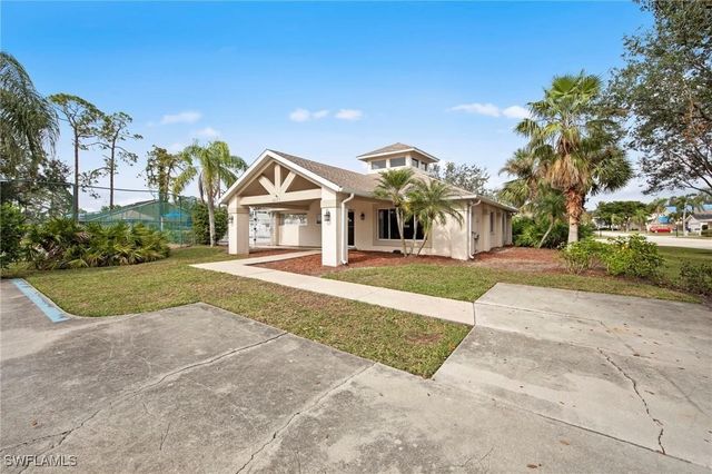 18040 Horseshoe Bay CIR, Fort Myers, FL 33967