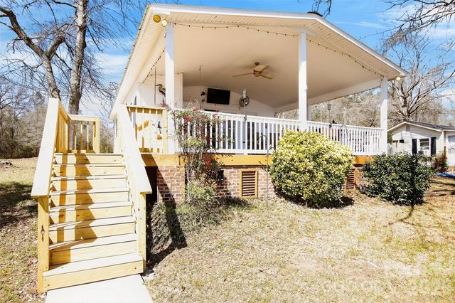 2466 Cottage Lane, Liberty Hill, SC 29074