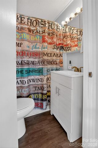 2466 Cottage Lane, Liberty Hill, SC 29074