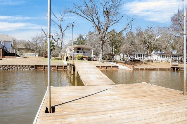 2466 Cottage Lane, Liberty Hill, SC 29074