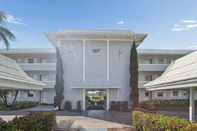 157 Atlantis Boulevard 104, Atlantis, FL 33462