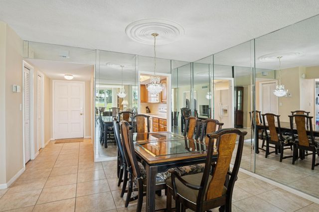 157 Atlantis Boulevard 104, Atlantis, FL 33462